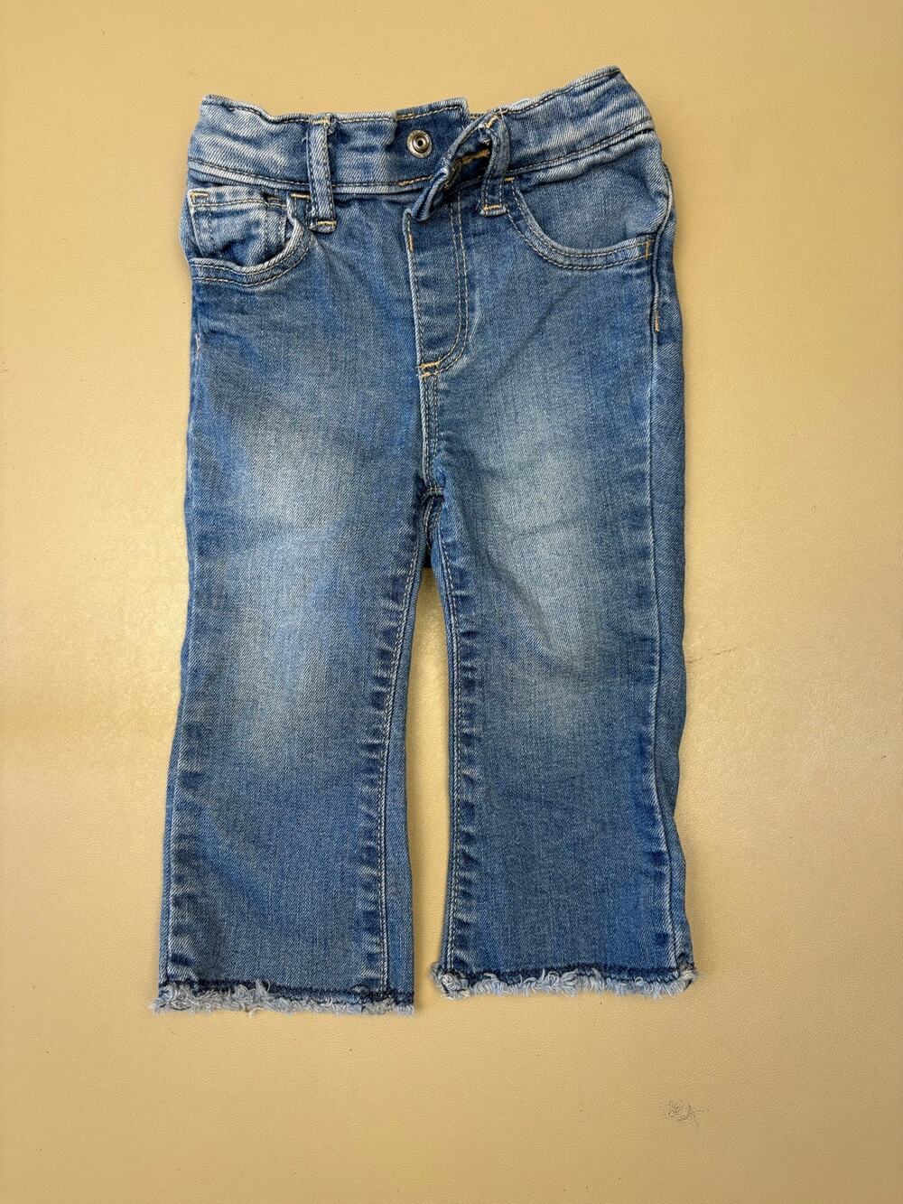 Baby Girls GAP Flare Jeans 18-24 Months Blue Denim Raw Hem 70s Style EUC